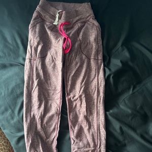 Lululemon joggers